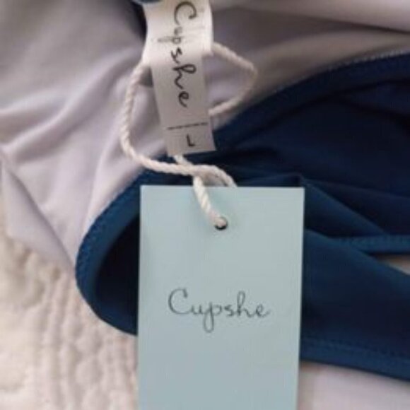 Cupshe Women's Blue , White. Gray One Piece Swimsuit Size LG NWT - Picture 4 of 5